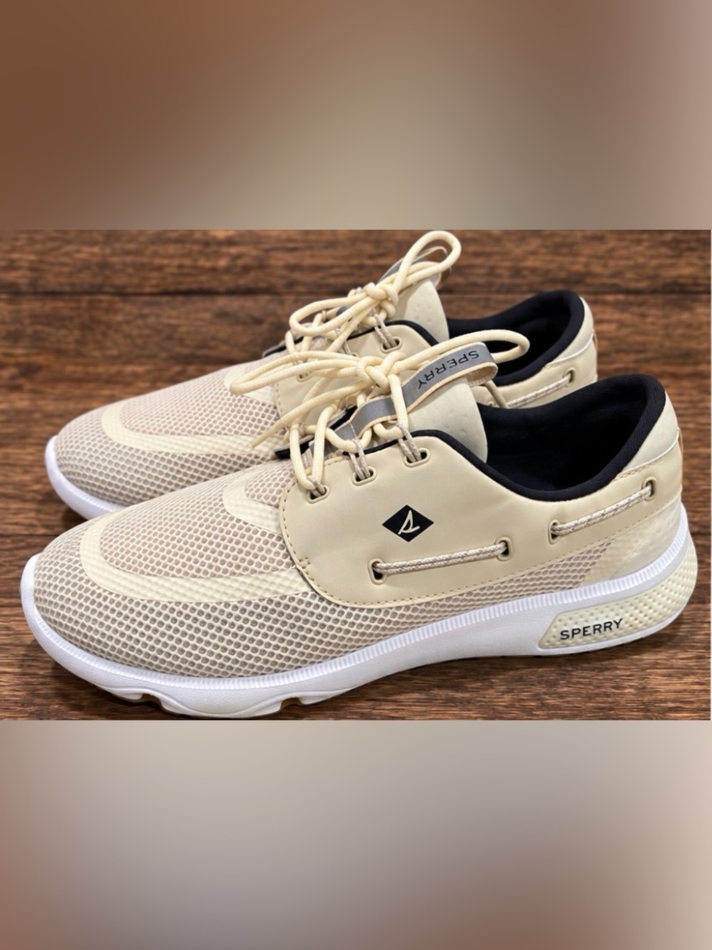 ⛵ Sperry 7 SEAS Men’s Sneakers – Size 11 – NEW Without Box